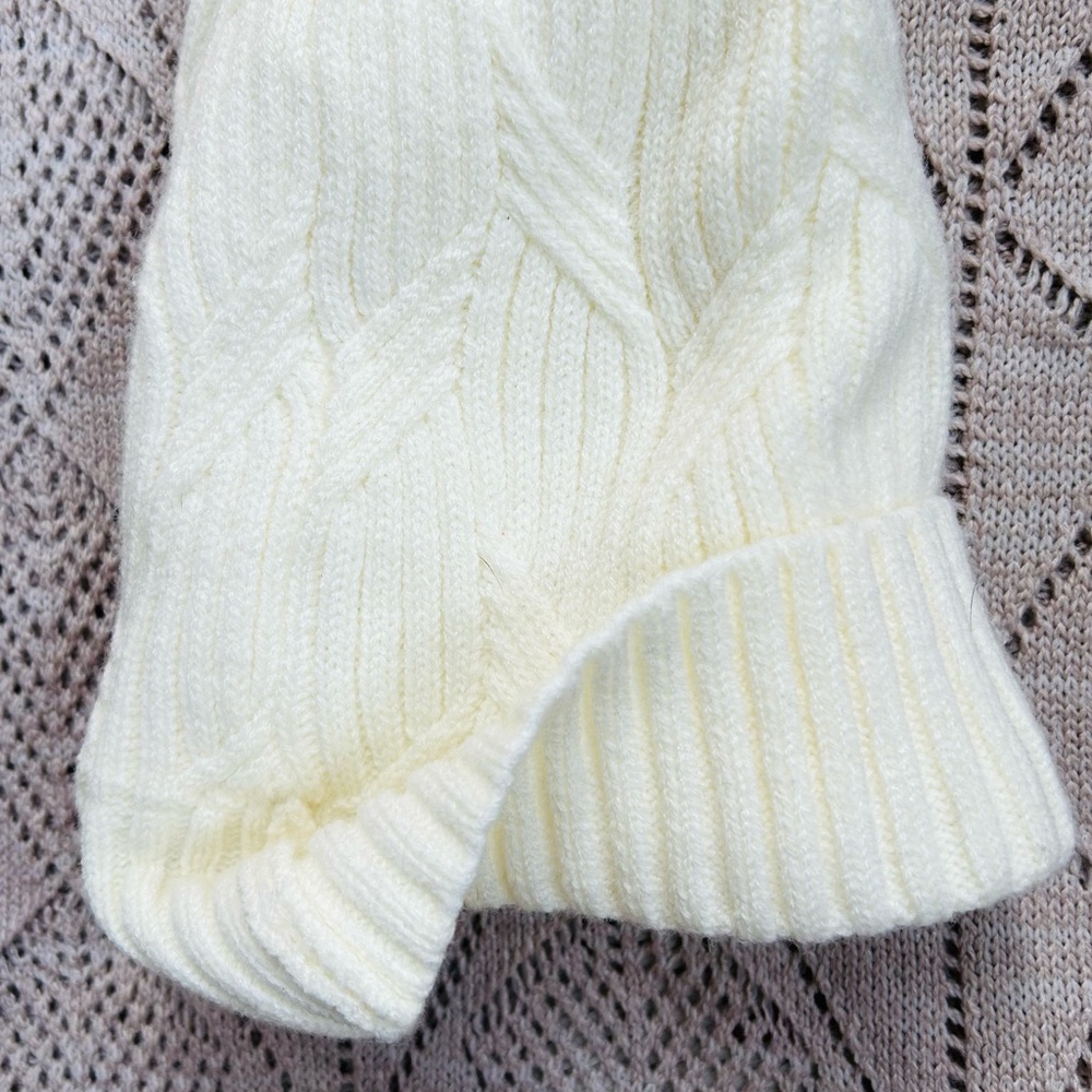 ZeroXposur Cream Knit Hat Pom Pom - Picture 5 of 7
